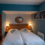 Logis Le Cantarel Hotel 3*