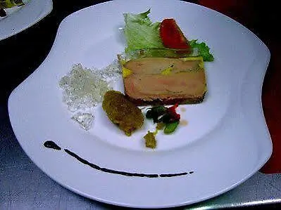 Logis Le Cantarel Hotel 3*